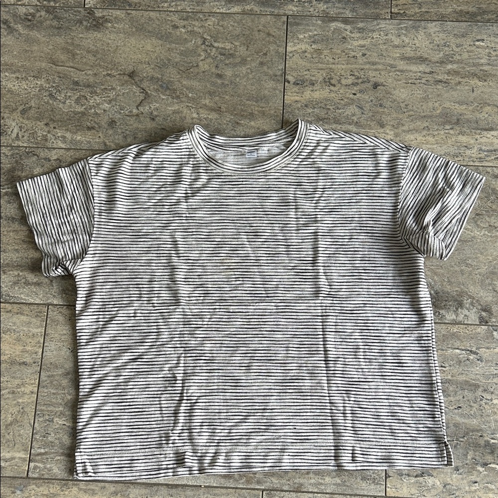 Old Navy Black and White Striped Tee